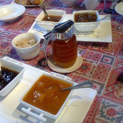 PETIT DEJEUNER EN CHAMBRES D-OTHE DANS L-AUBE (3)
